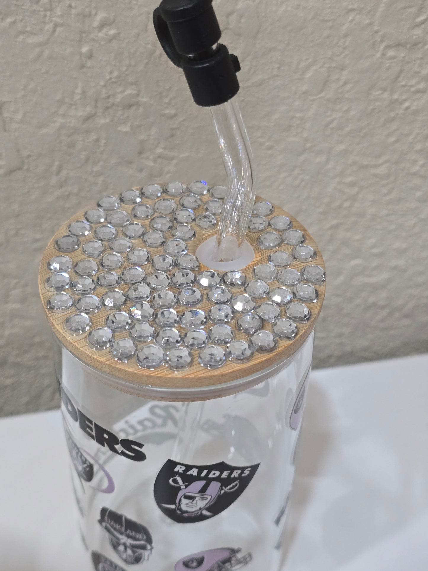 16 oz. Las Vegas Raiders Glass Cup Iced Coffee Cocktail Tumbler with Lid and Straw